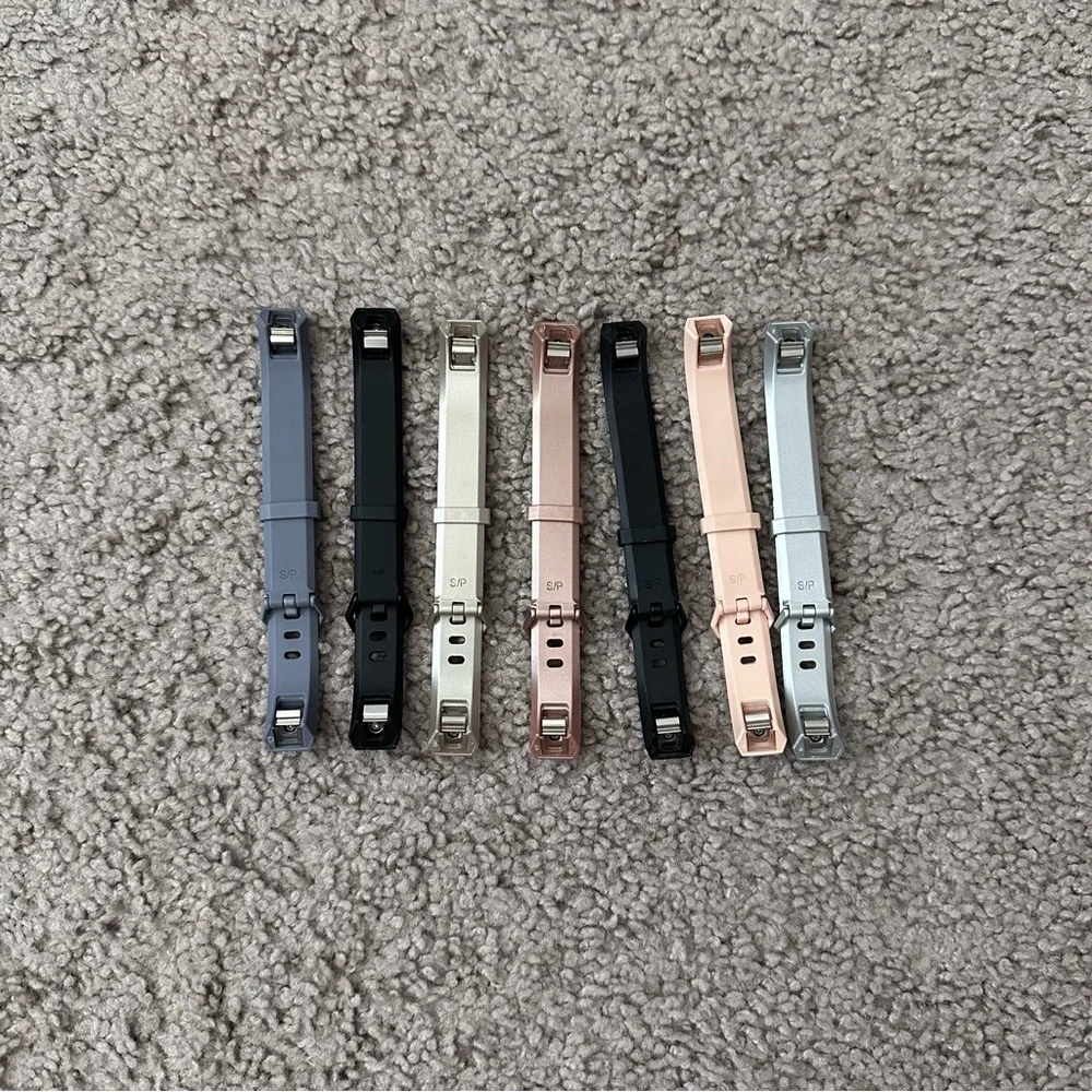 Interchangeable Silicone Rubber Fitbit Alta HR Band Strap Pack (Set of 7)
